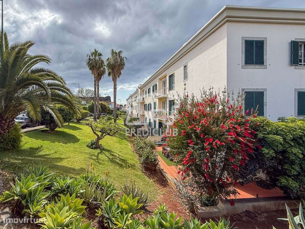 Apartamento T1 + 1 - Funchal / Achada-16