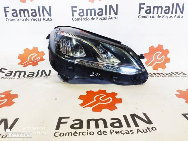 Farol Mercedes Benz Classe E W212 - 2