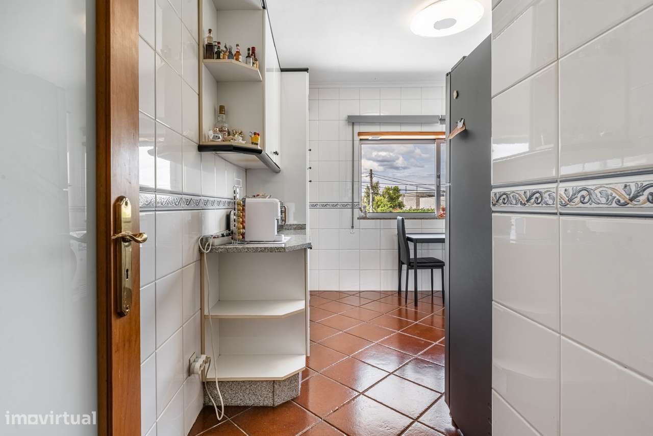 Apartamento T2 - Quinta do Ribeiro-7