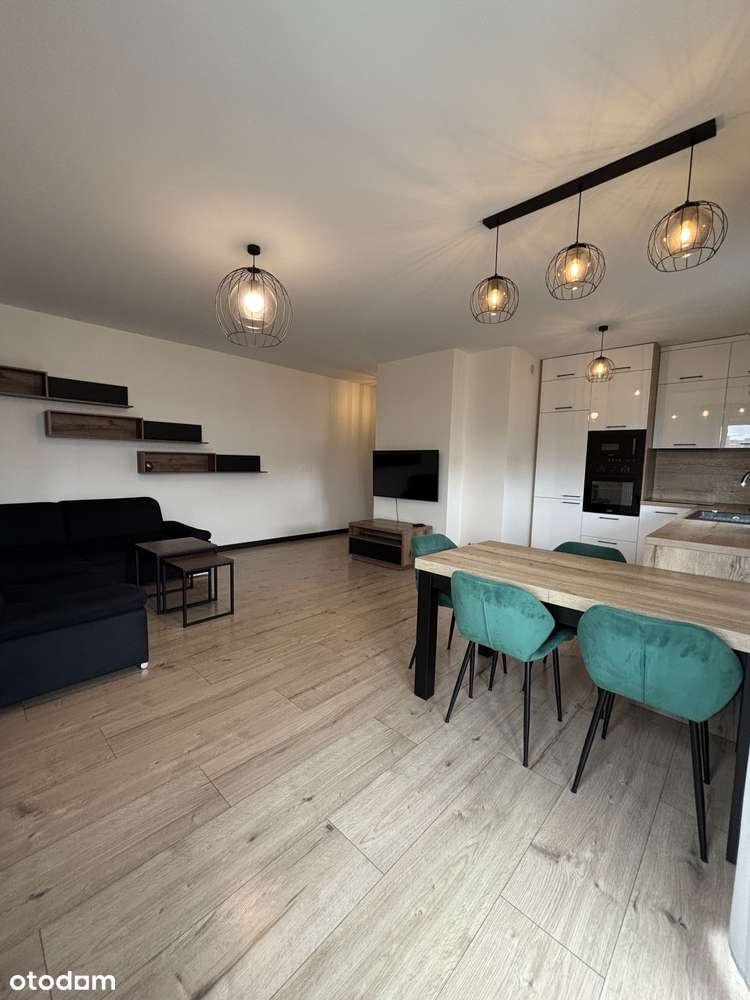 Umeblowany Apartament| 3 pokoje | 2 łazienki | Duży Balkon