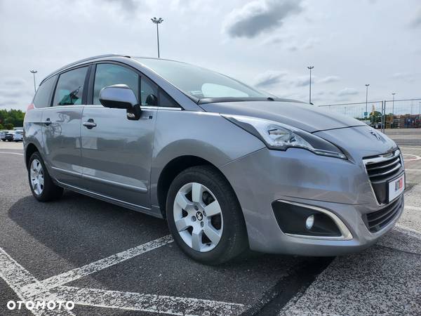 Peugeot 5008 1.6 HDi Style 7os - 2