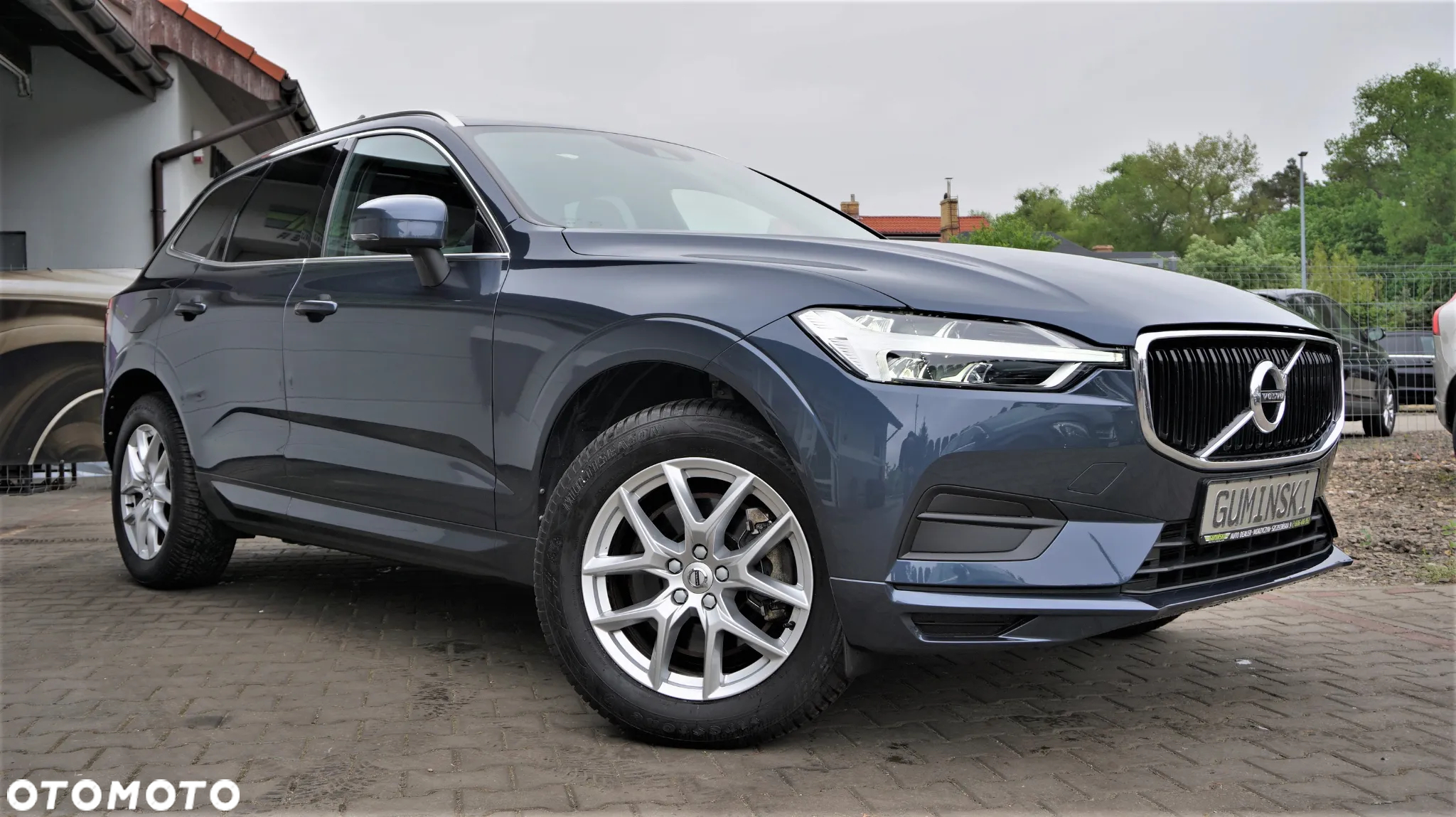 Volvo XC 60 D4 AWD Momentum - 5