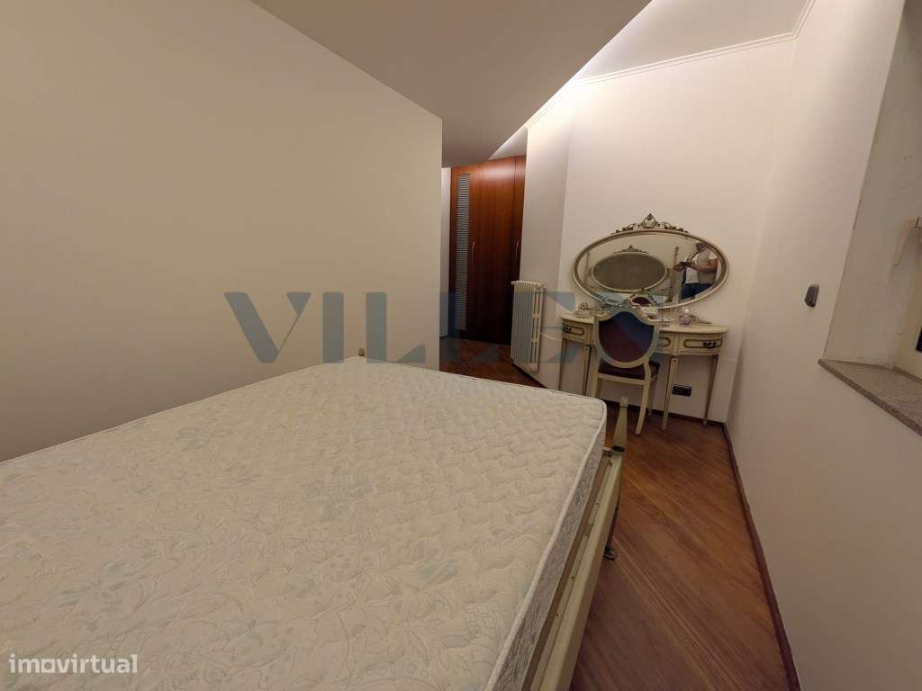 Moradia T5 de Luxo em São Romão do Coronado-21