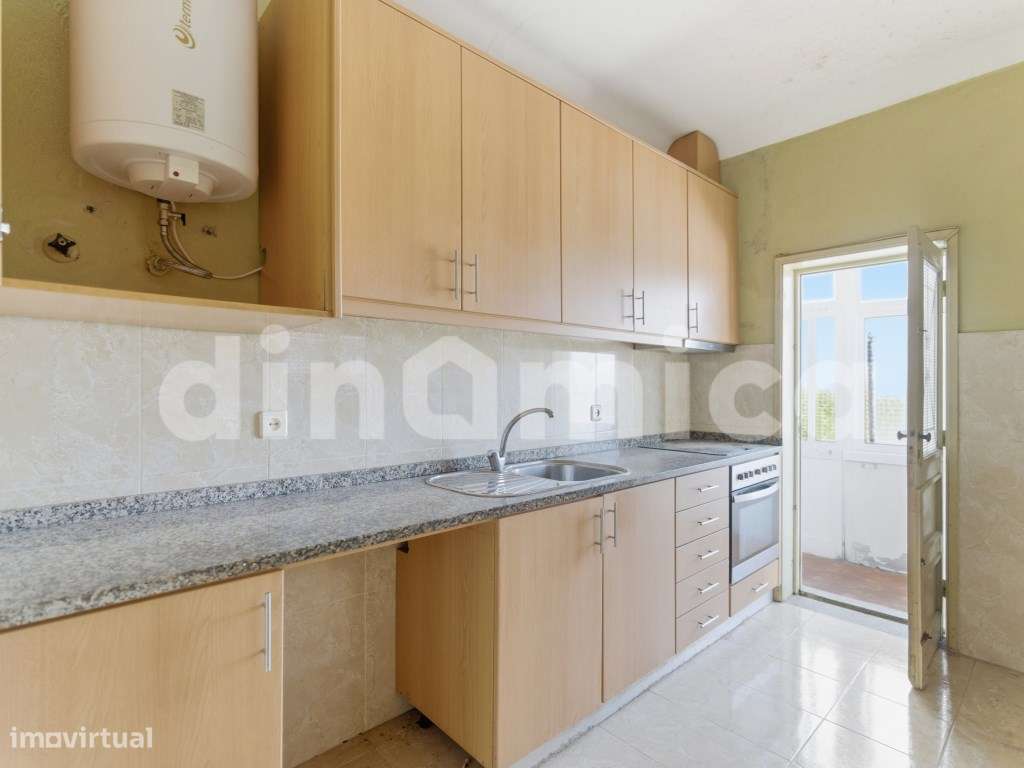 Moradia para Remodelar em Localização Premium - Vila Nova de Gaia( B)-13