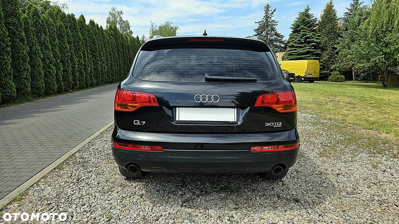 Audi Q7 - 18