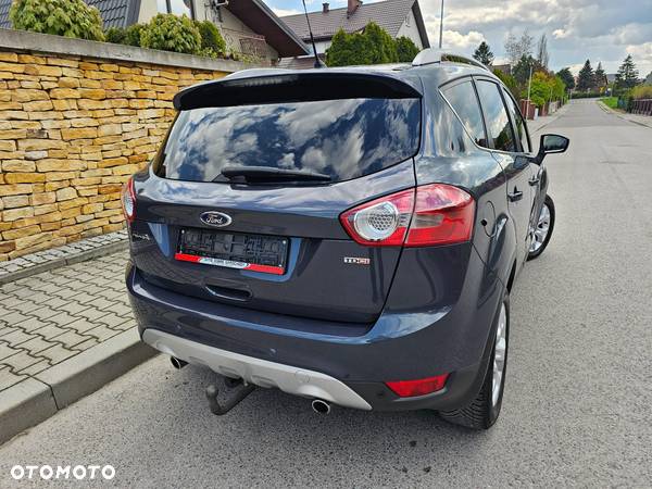 Ford Kuga 2.0 TDCi 2x4 Titanium - 8