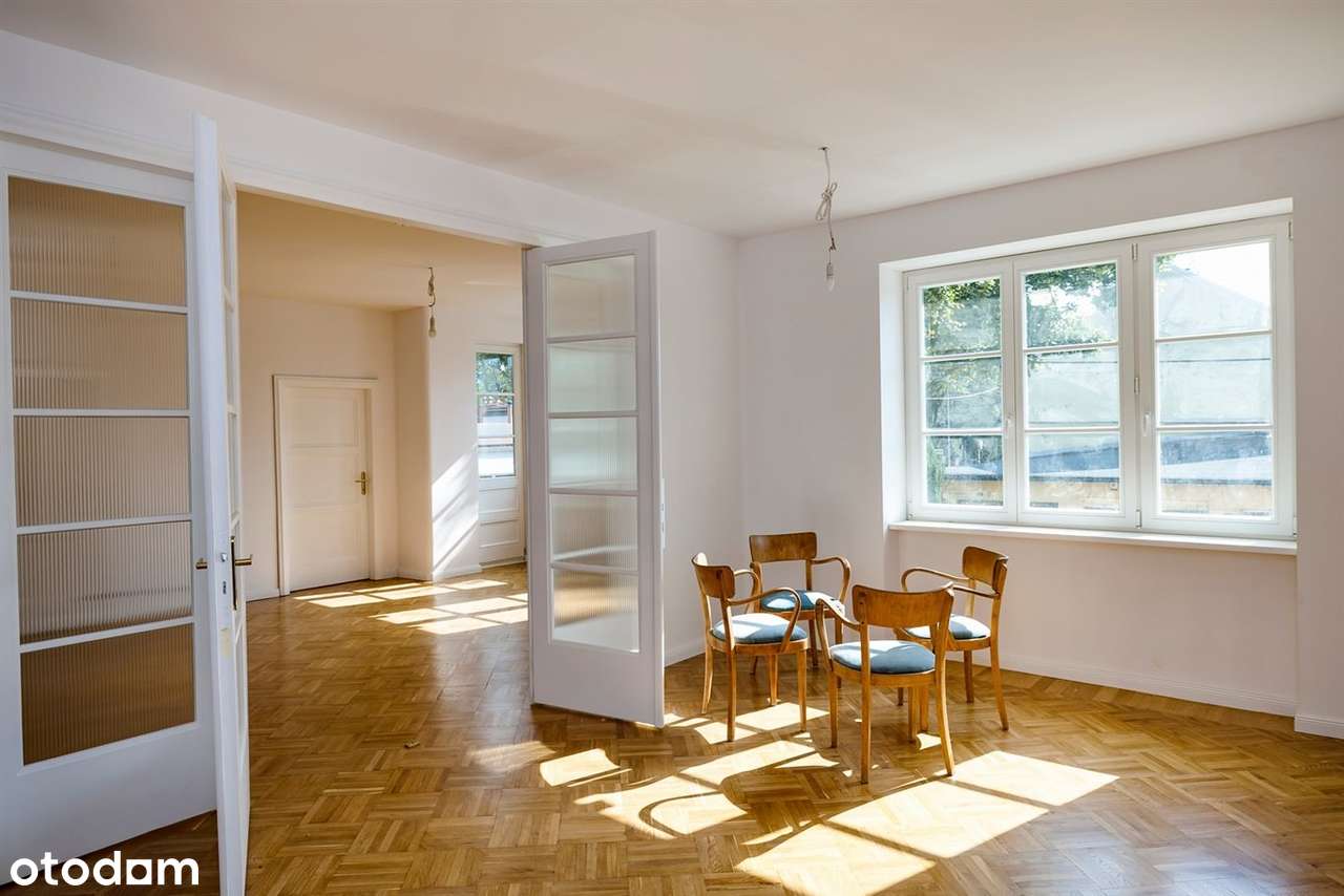 Magia światła w eleganckim mieszkaniu-4