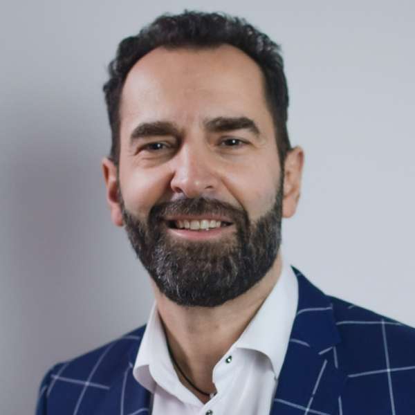 Dezvoltatori: Apostolis Kordoulas - Bucuresti (judetul)