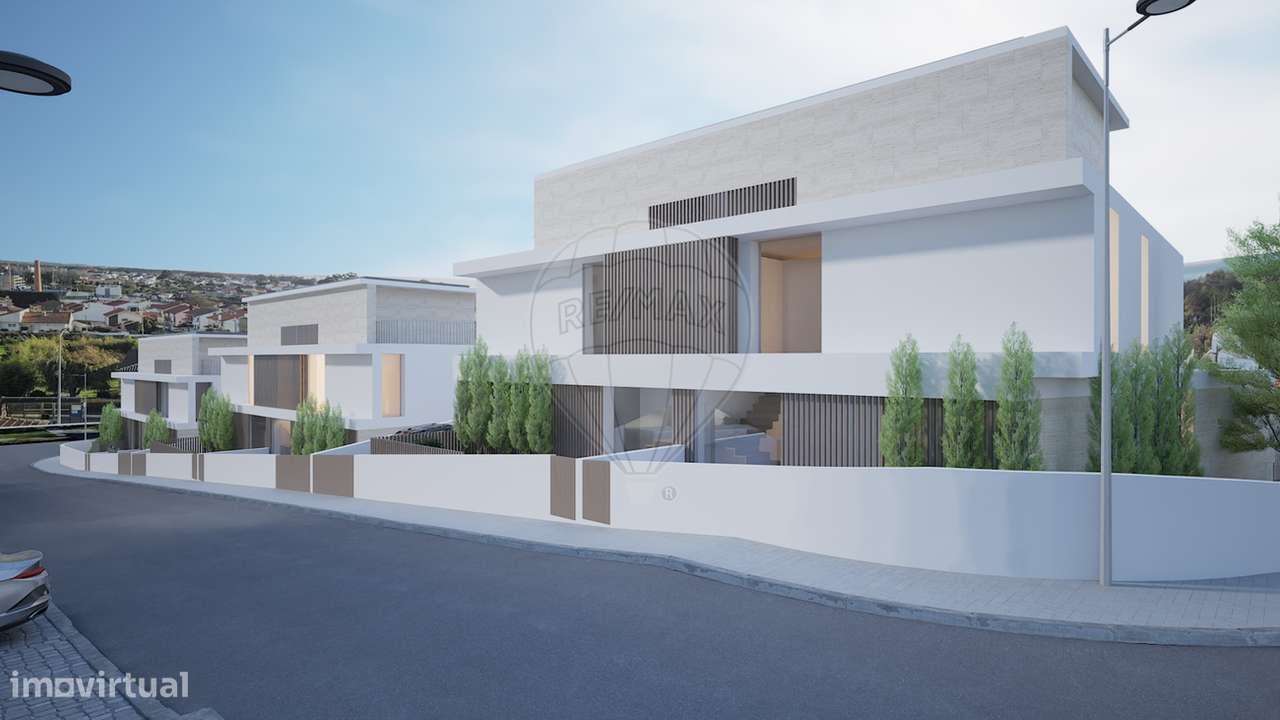 Moradia T4 para venda - Grande imagem: 2/19