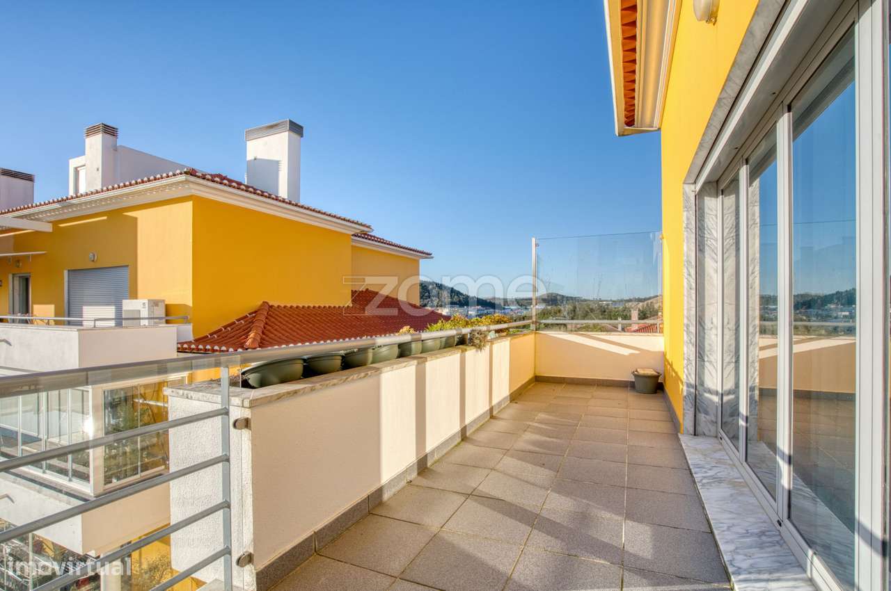 T3 Duplex no condomínio privado Alteia Garden, na Malveira-7