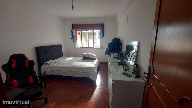 Apartamento T3 Duplex no centro do Cartaxo-12
