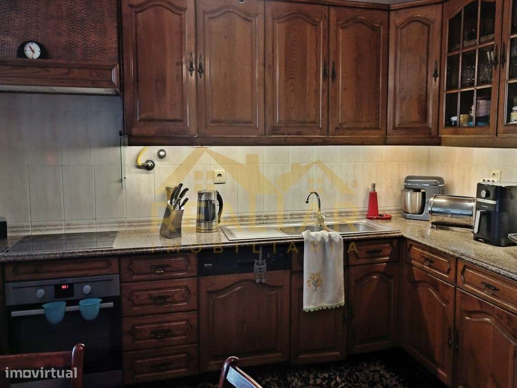 Apartamento T3 a 300m da praia na Póvoa de Varzim - Grande imagem: 2/27