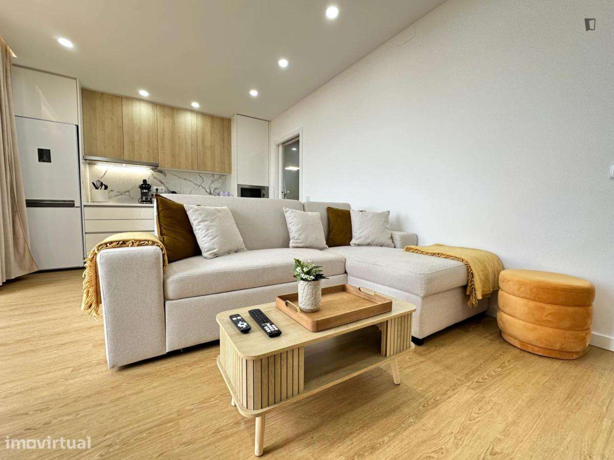 Apartamento com 1 quartos - localizado em Casal do Bispo Coimbra - Grande imagem: 3/27