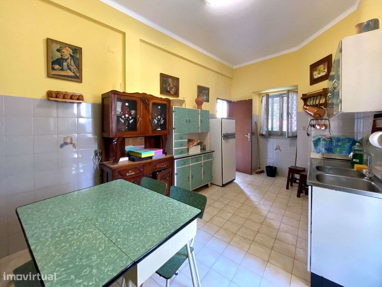 Moradia 4 quartos - Grande imagem: 2/15