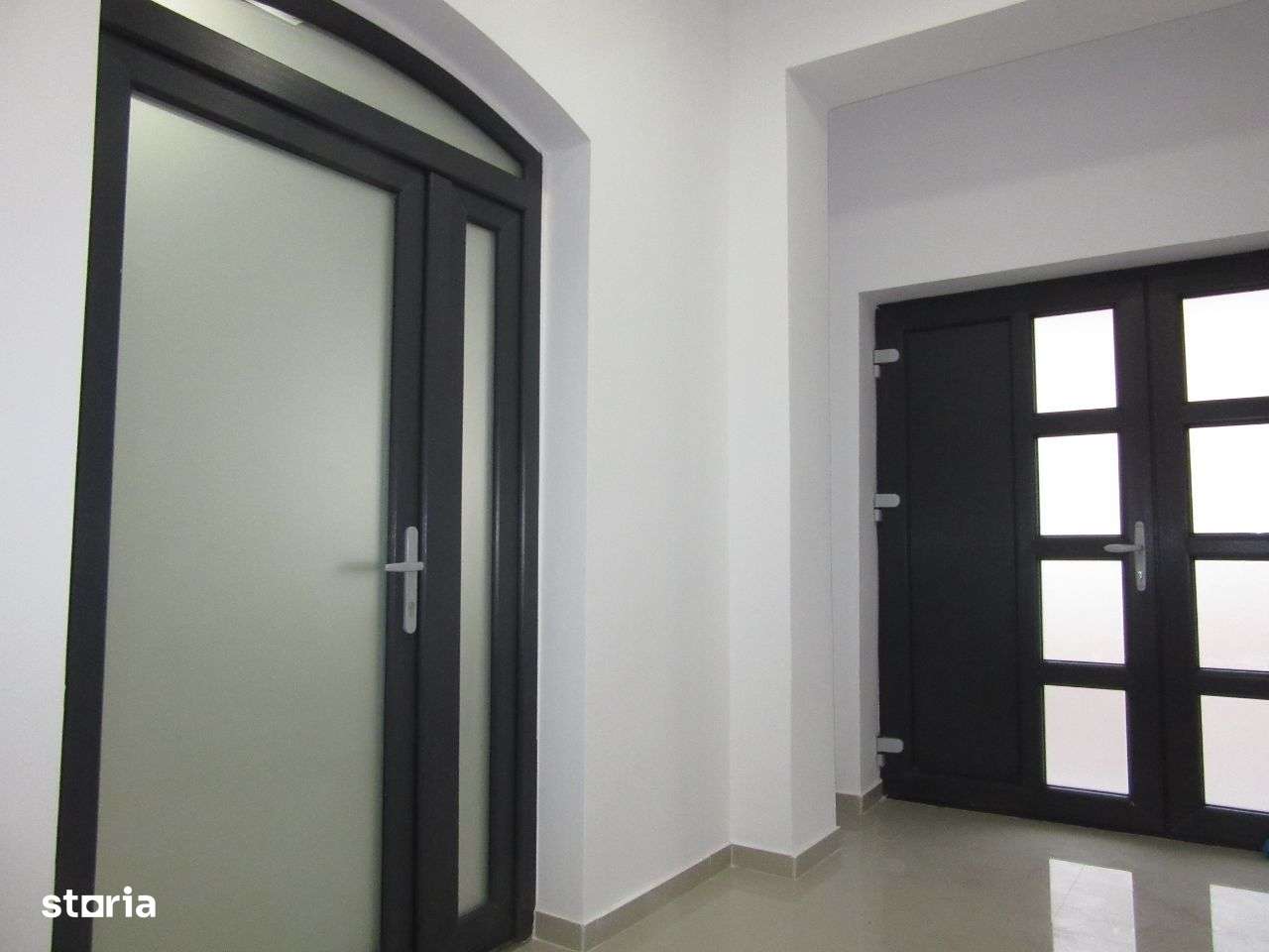 Spatiu de Birouri - Imagine principală: 5/9