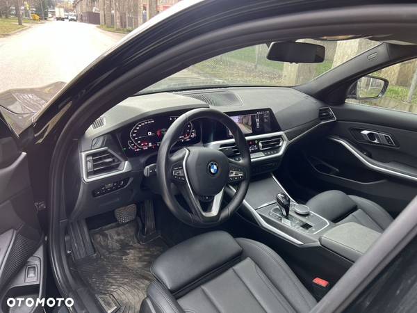 BMW Seria 3 - 10