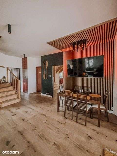 na sprzedaż dom nad jeziorem z linia brzegową-11