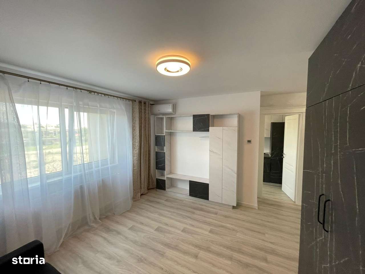 De inchiriat apart. 1 camera 350 E+loc parcare 50 E  - Poitiers Towers - Imagine principală: 5/20