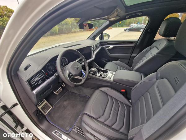 Volkswagen Touareg 3.0 V6 TFSI Plug-In Hybrid 4Motion R - 9