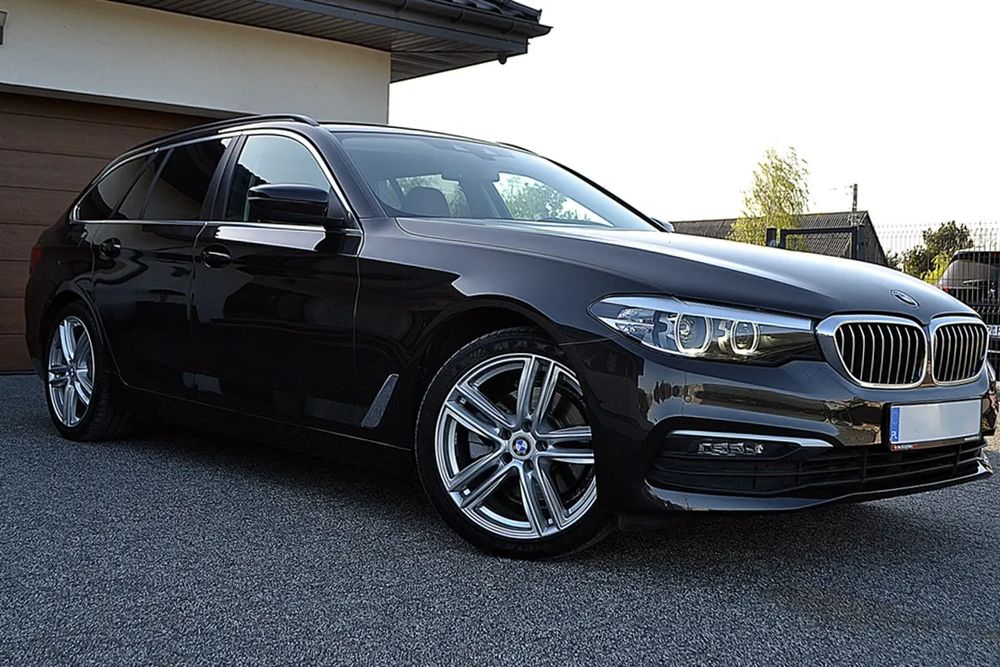 BMW 5 Series G30/G31 520d Luxury Line sport 2019