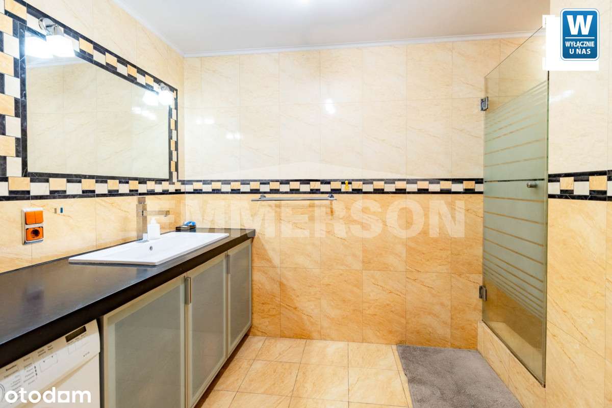 Obiekt Biurowo Mieszkalny-17