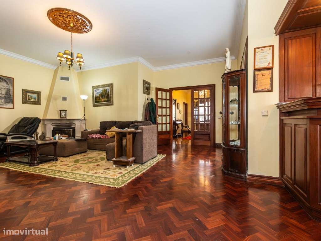 Moradia Imponente e Isolada nos Arrifes Privacidade, Espaço e Vista...-25