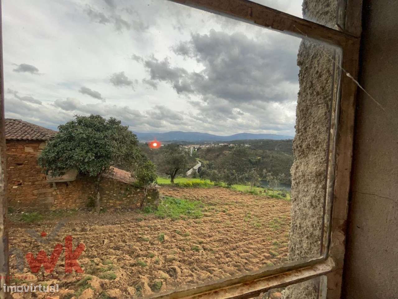 Moradia T4 com terreno com vista para o Rio Alva-25