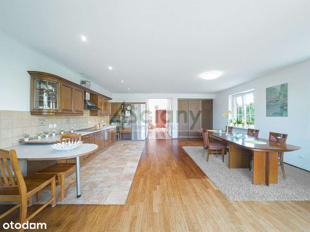 Atrakcyjny dom w centrum Piaseczna - Pełny obrazek: 4/16