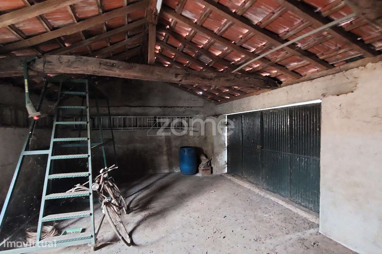 Quinta T4 com Terreno de 1.800 m² em Nogueira do Cravo-9