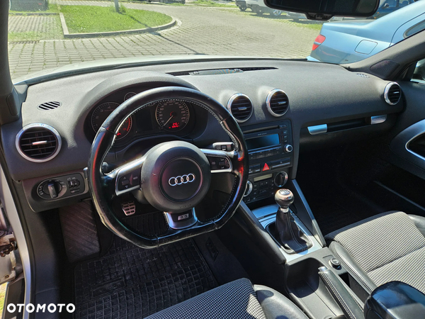 Audi S3 2.0T FSI Quattro - 9