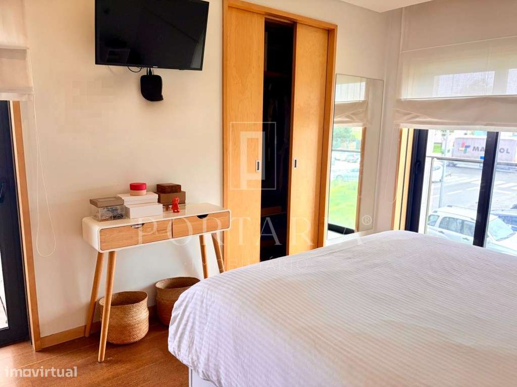 Apartamento T4 com terraço e garagem fechada em Aveiro-16