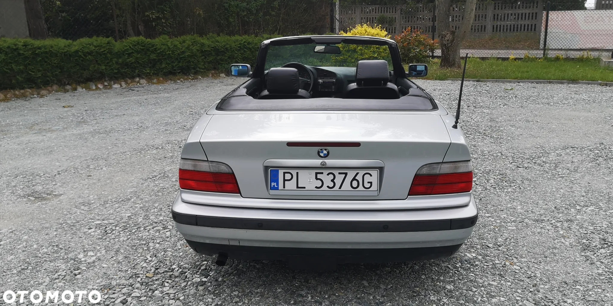 BMW Seria 3 318i Cabriolet - 12