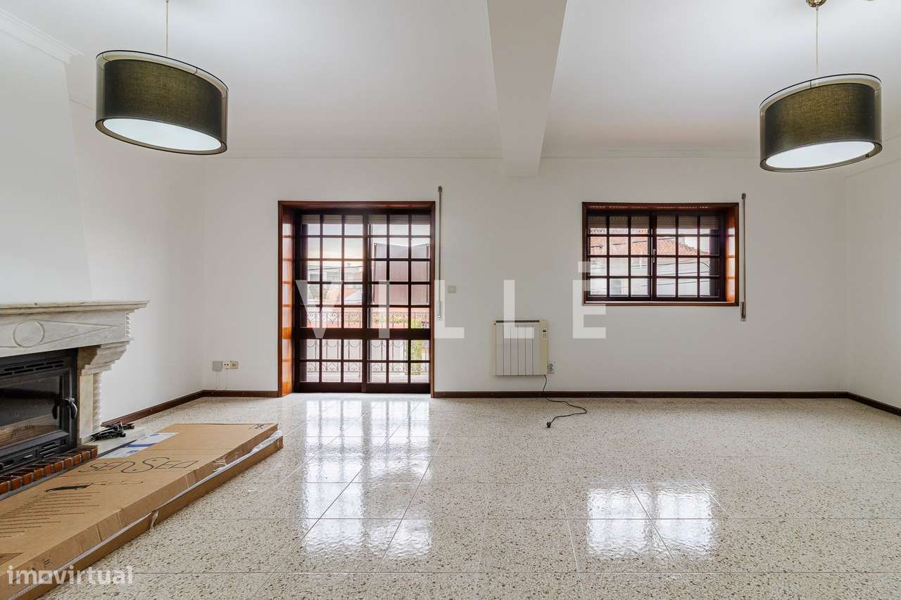 Apartamento T3 com garagem fechada em Ílhavo-5