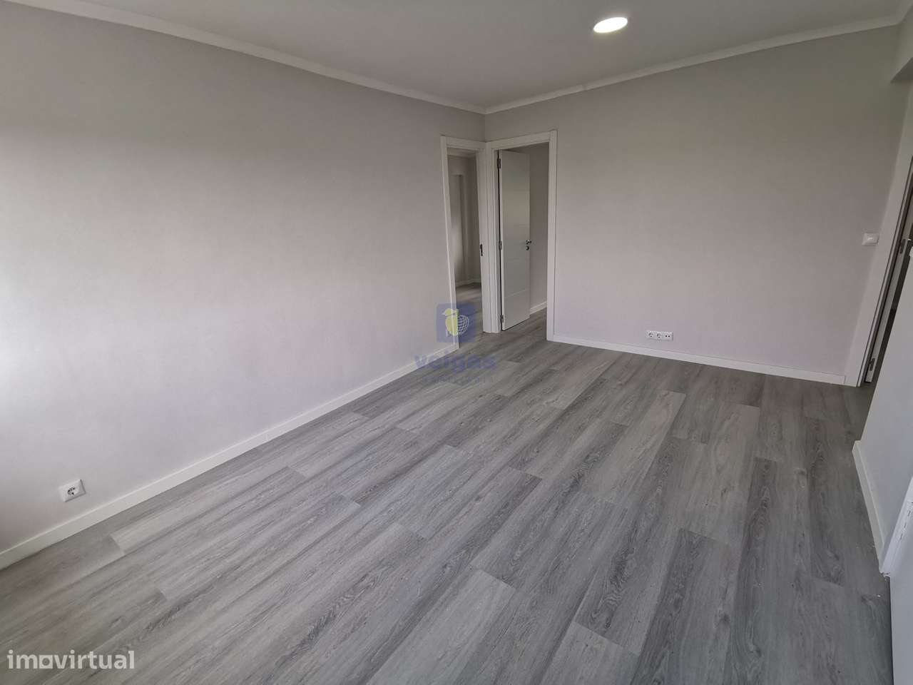 Lisboa - Pontinha, Apartamento REMODELADO com 2 Quarto, Excelente vist - Grande imagem: 5/17