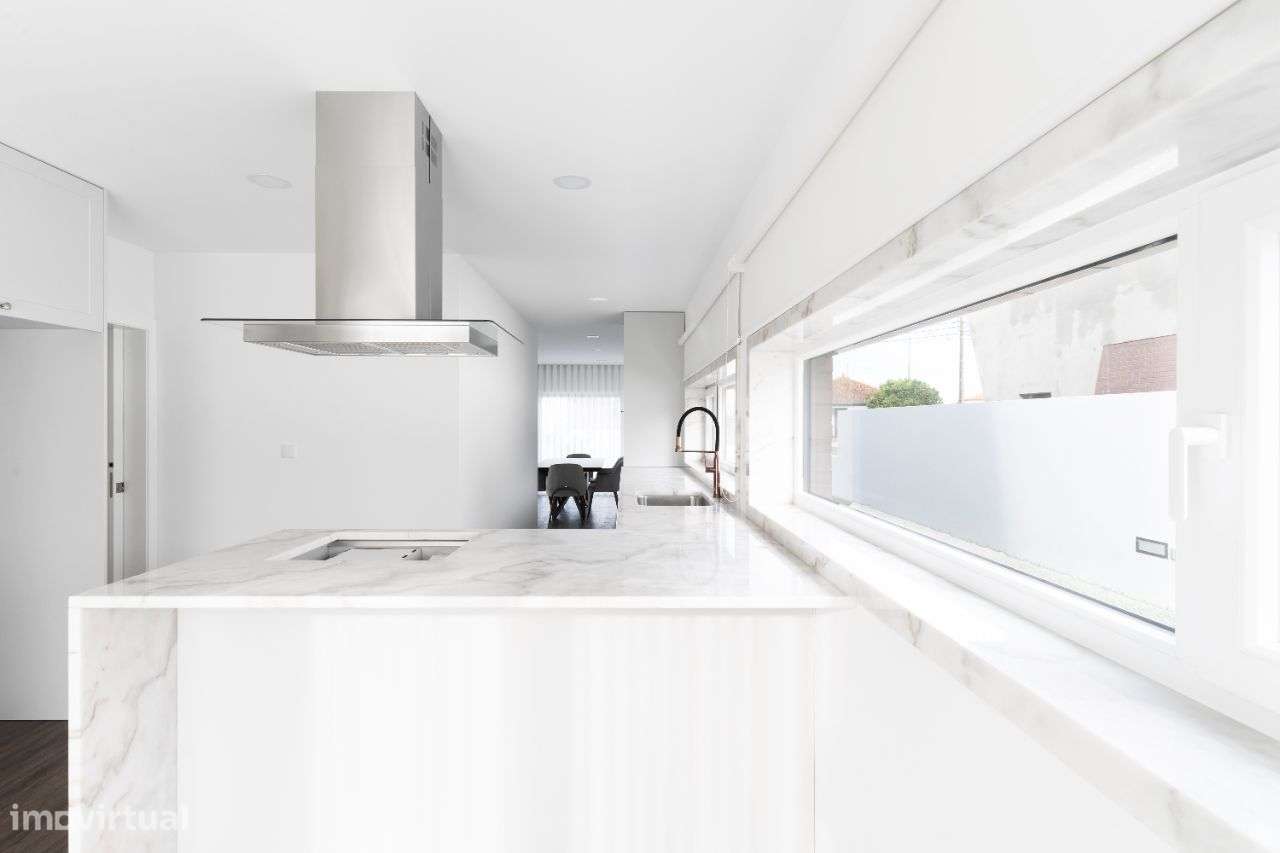 Moradia T4 na Légua-9