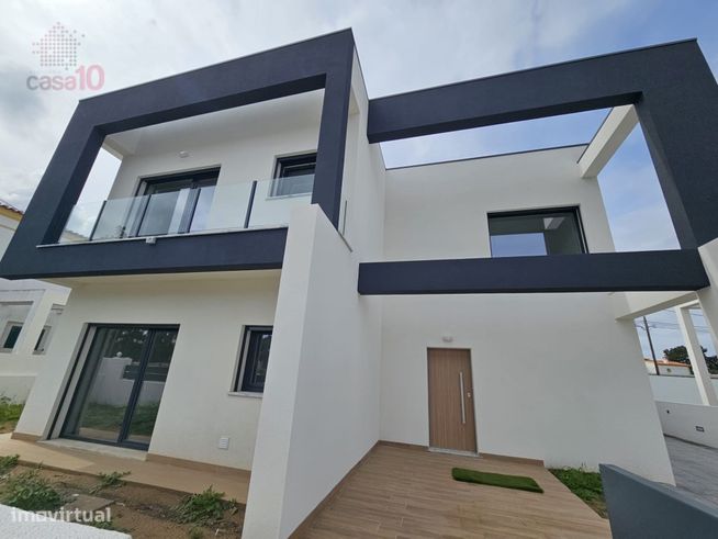 Moradia nova, com piscina, para venda em Azeitão-24