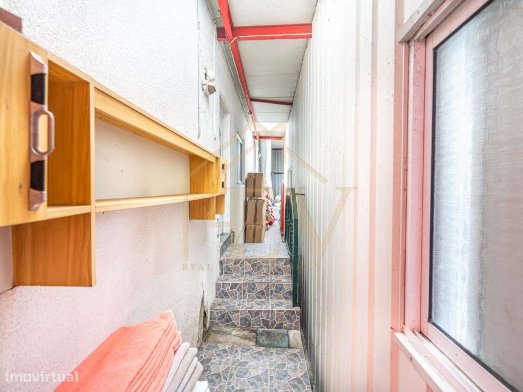 Moradia Bi-Familiar T5 | Vizela-10