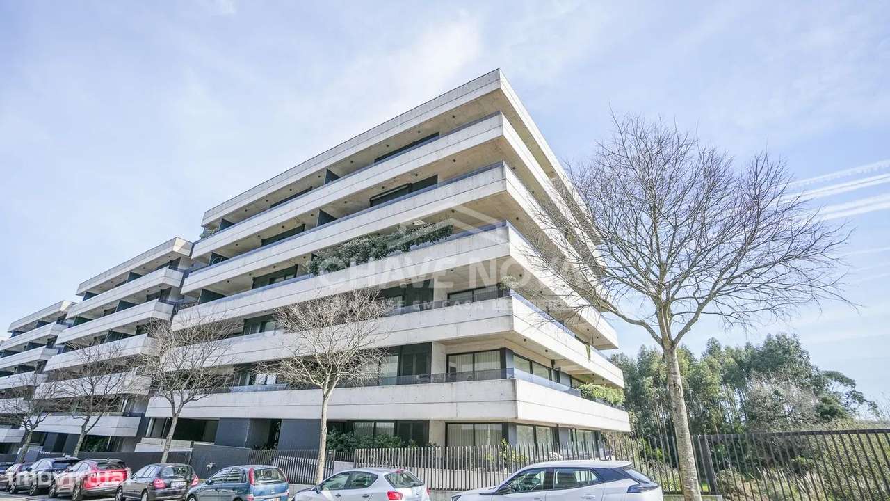 T1 Como Novo c/ Lugar de Garagem em Mafamude (El Corte Inglés) - Grande imagem: 2/20