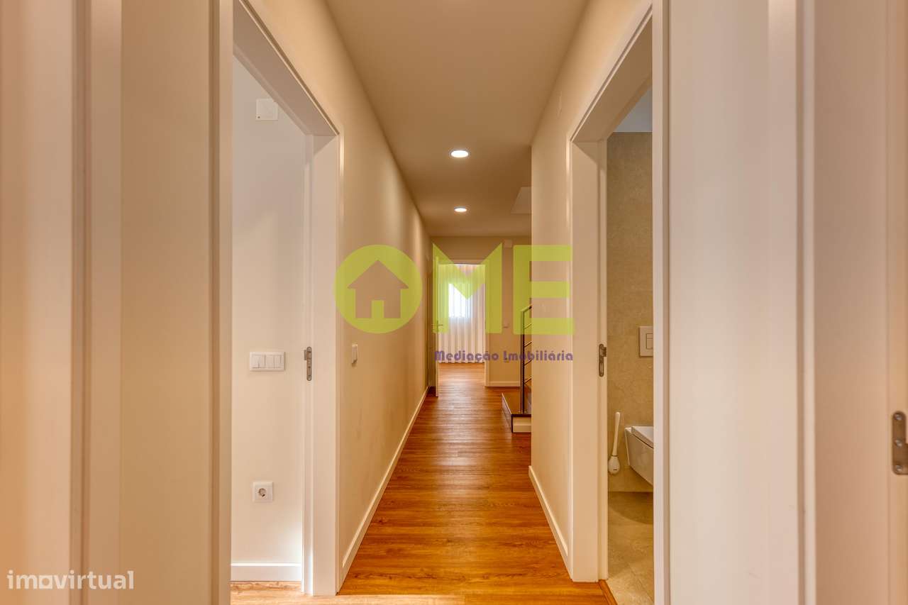Moradia T3 à Venda em Localização Privilegiada-5