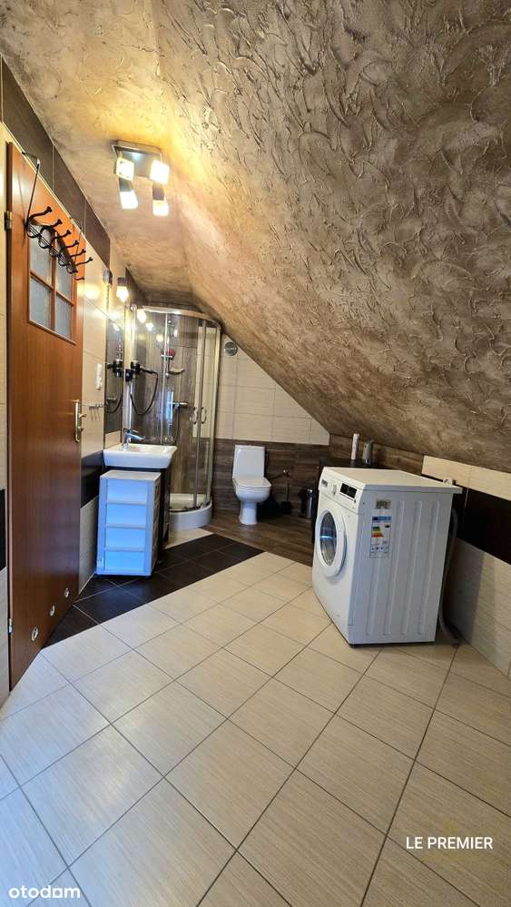 Dom z lokalem usługowym i magazynem – Małomicka-15