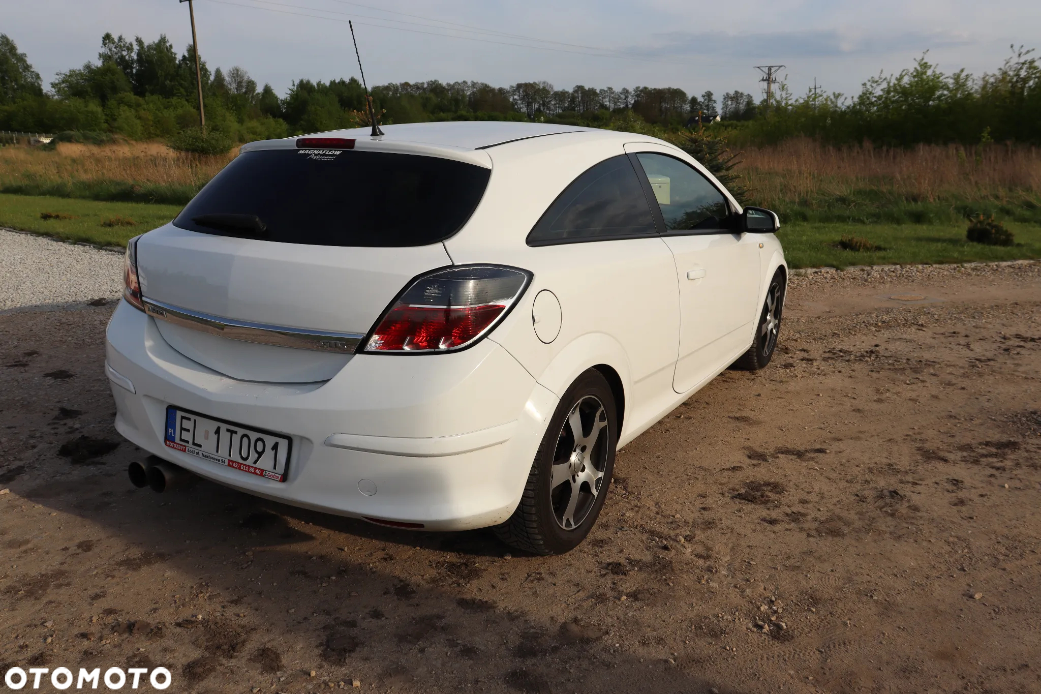 Opel Astra III GTC 1.6 Enjoy - 5