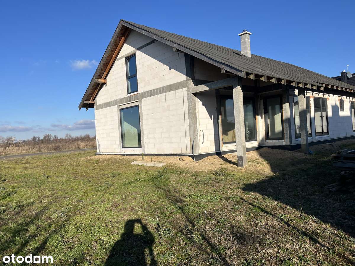 Nowoczesny dom 153 m² z garażem w spokojnej okolicy - Pełny obrazek: 5/8