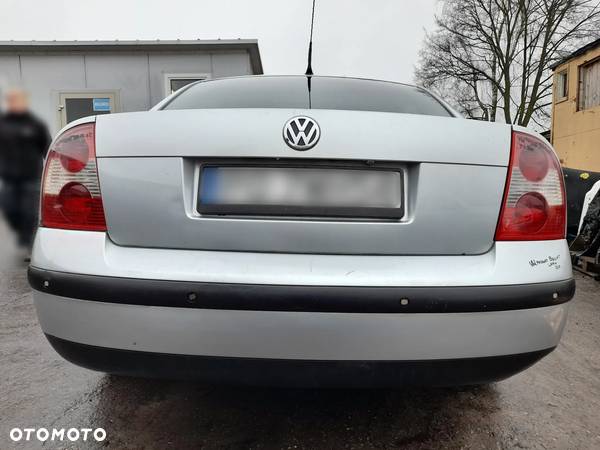 VOLKSWAGEN PASSAT B5 LIFT SILNIK 2.0 8V 115KM 85kW ozn. AZM - 13