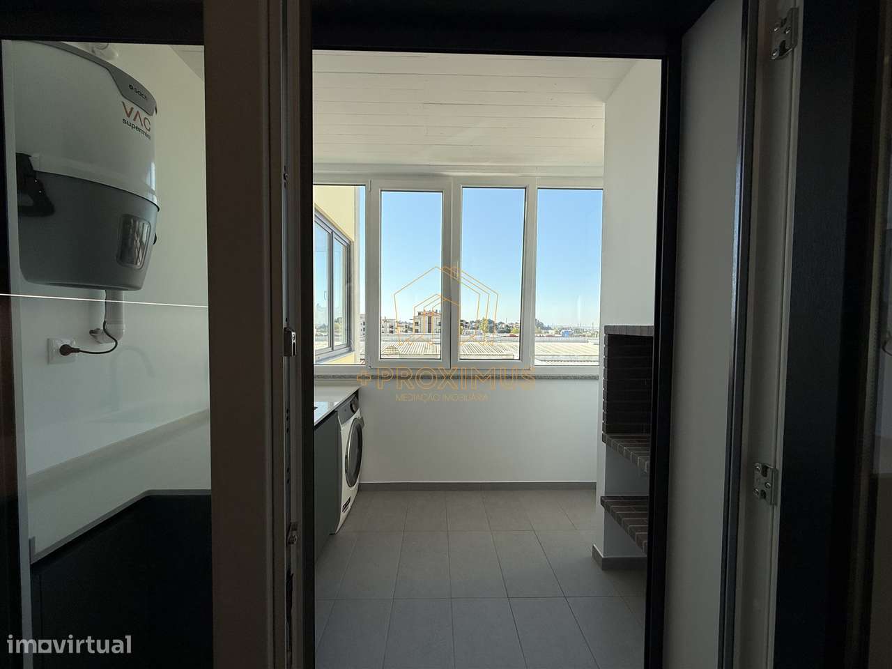 Apartamento T3 novo c/ garagem e terraço– Tavarede-8