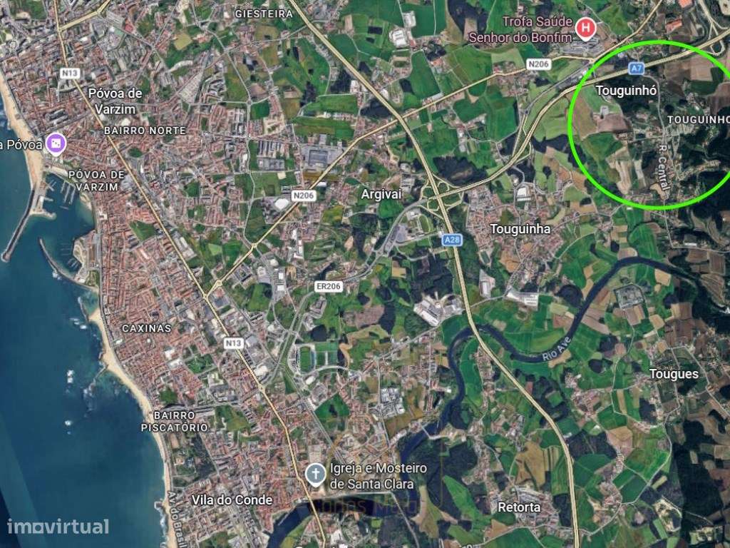 Moradia isolada T4, com garagem para 8 carros (em construção)-24