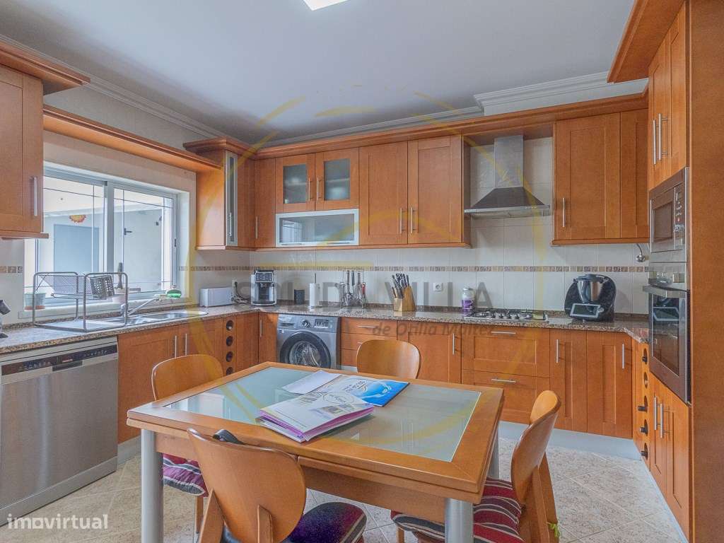 Moradia Geminada T3 - Quinta do Conde - 408.000€ - Grande imagem: 5/46