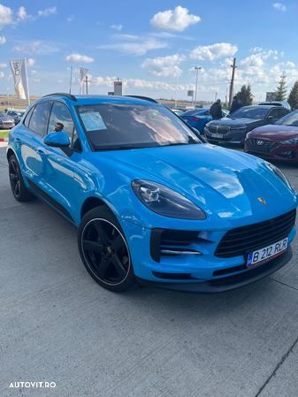 Porsche Macan Standard - 1