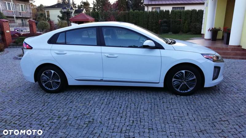 Hyundai IONIQ Plug-in-Hybrid 1.6 GDI - 4