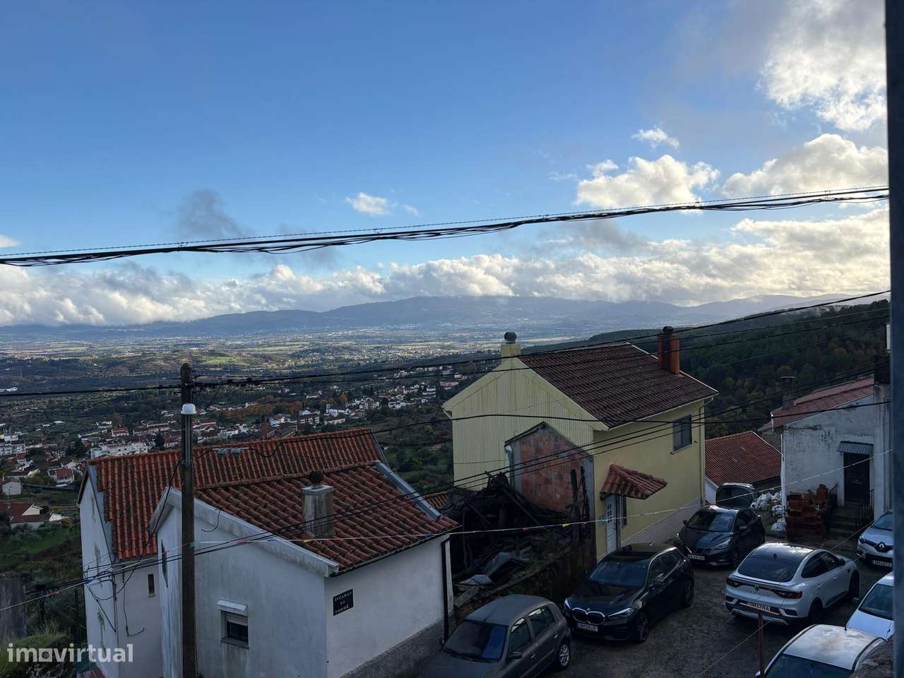 T3 em banda pronta a habitar com sótão habitável-9