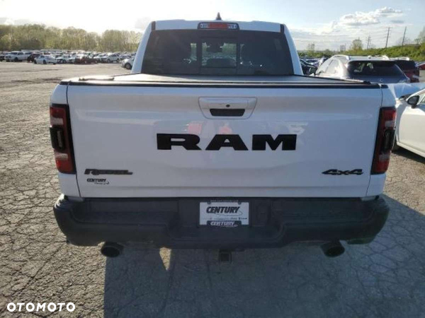 RAM 1500 - 5
